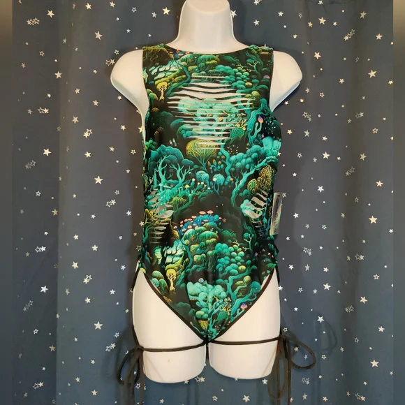 NWT Faewood Slit Sideboob Bodysuit with Leg Straps - Picture 2 of 5